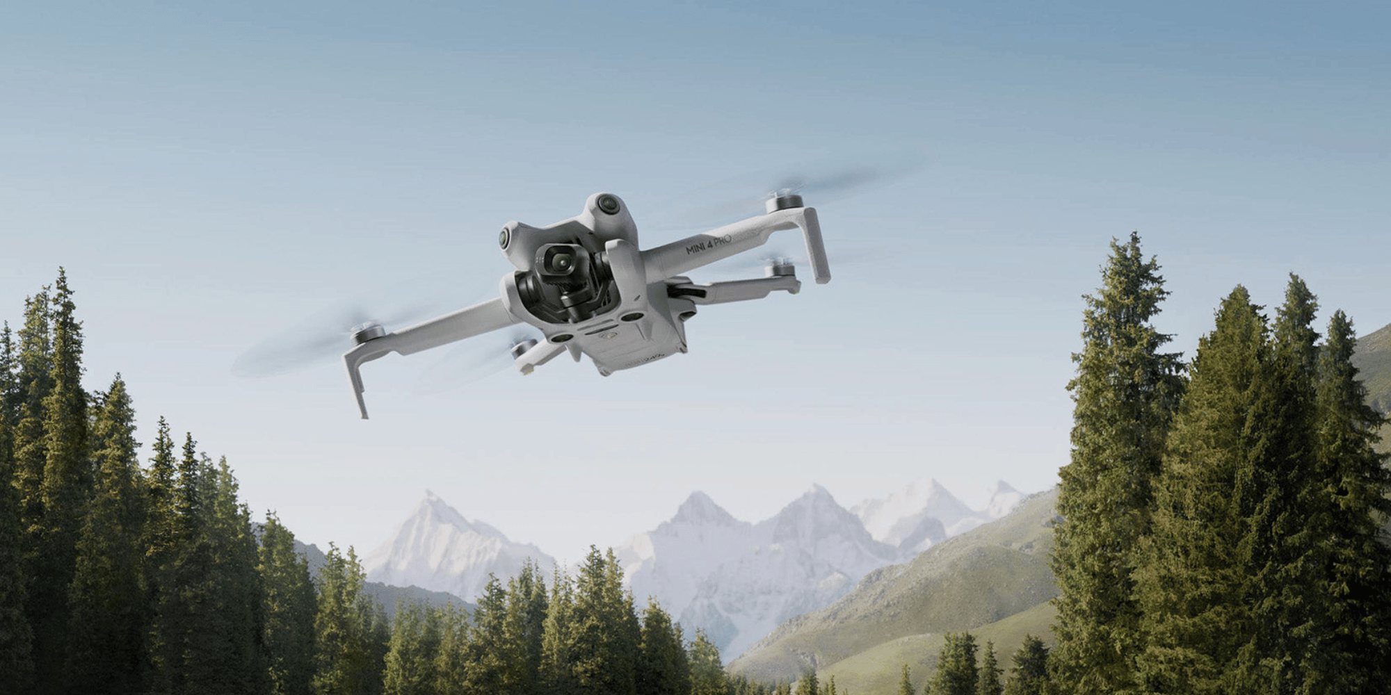 Erlebe die Freiheit mit der DJI Mini 4 Pro ohne Höhenbeschränkung