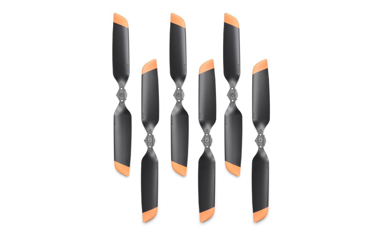 Auf dem Foto ist ein DJI Matrice 4 Rotorensatz zu sehen. 