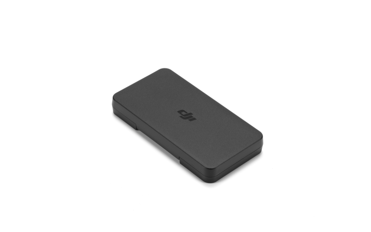 Auf dem Foto ist ein ND Filter Set für die DJI Mini 5 Pro zu sehen. Die Aufbewahrungsbox ist geschlossen.
