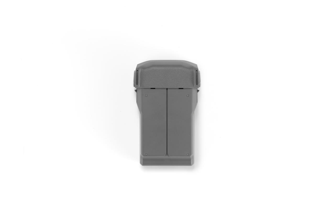Auf dem Foto ist ein DJI Mini 5 Pro Akku von unten zu sehen.